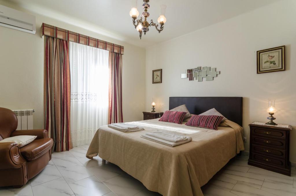Carvoeiro Villa Miguel room 4